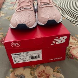 Excellent condition Pink/ Navy Blue New Balance Tennis Shoes-size 9